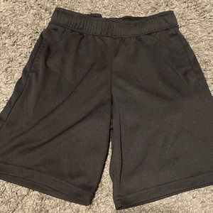 All in Motion boys size 8/10 black athletic shorts